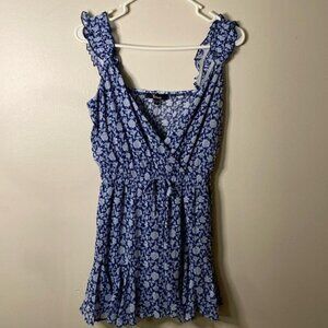 NWOT Trixxi Navy Floral Shorts Romper